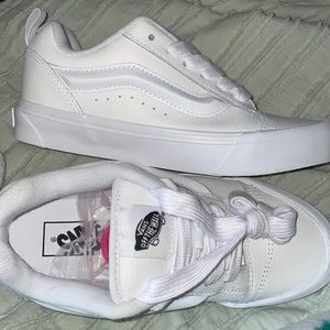 Women’s vans size 6.5